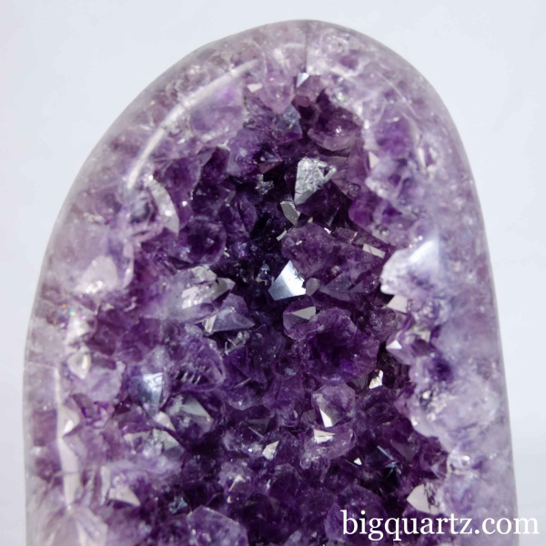 Amethyst Crystal Geode, 5.6 pounds (Uruguay #G0025) 7.7 inches