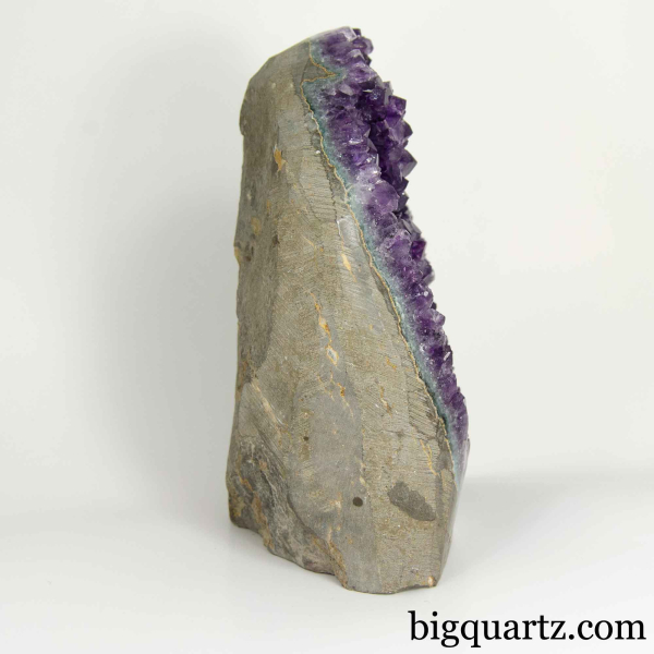 Amethyst Crystal Geode, 6.4 pounds (Uruguay #G0459) 7.1 inches