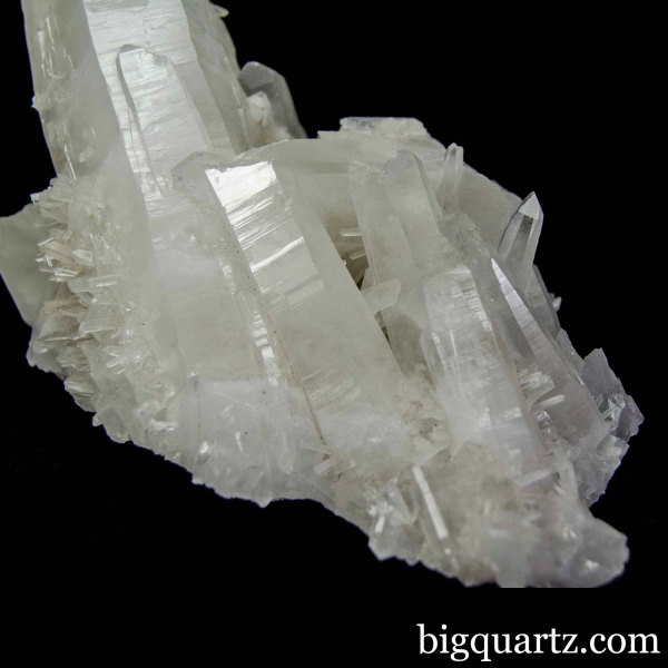 Clear Quartz Crystal Cluster, 8.5 inches wide (Brazil #D601) Clear Quartz Crystal Cluster, 8.5 inches wide (Brazil #D601)