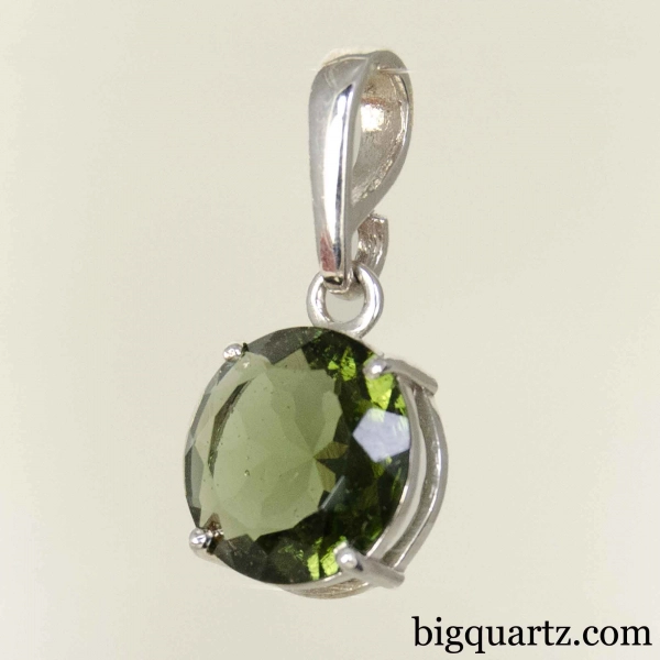 Faceted moldavite pendant shop